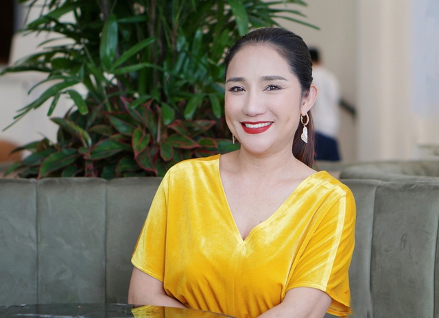 "B&agrave; mối quốc d&acirc;n" l&agrave; NSƯT nổi tiếng một thời, U50 đi b&aacute;n cafe, 25 ngh&igrave;n/ly - Ảnh 1.