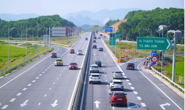 Chính thức thu phí 5 dự án cao tốc Bắc Nam từ 22h ngày 2/3 - Ảnh 1.
