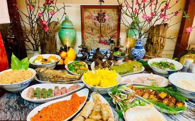 Rằm th&aacute;ng Gi&ecirc;ng 2026: N&ecirc;n c&uacute;ng trong nh&agrave; hay ngo&agrave;i trời để đ&oacute;n t&agrave;i lộc? - Ảnh 1.