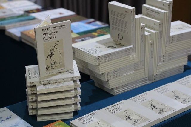 Thiền ở ngay tại đ&acirc;y: Khi con người th&ocirc;i đi t&igrave;m &aacute;nh s&aacute;ng b&ecirc;n ngo&agrave;i - Ảnh 2.