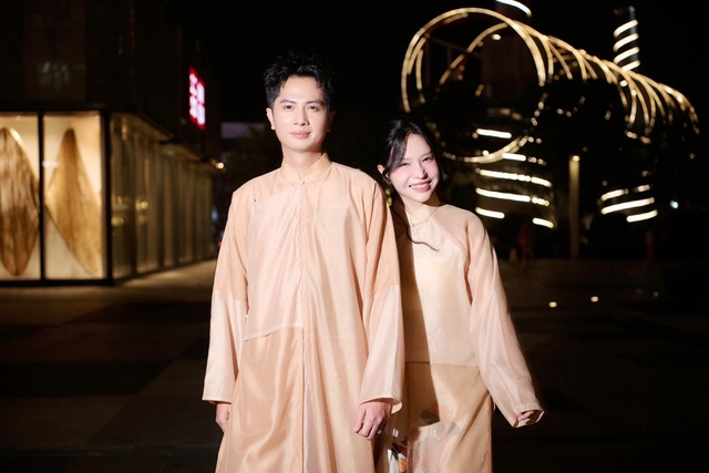 "Đệ nhất mỹ nữ l&agrave;ng h&agrave;i" l&agrave; nữ ch&iacute;nh phim dẫn đầu ph&ograve;ng v&eacute; Việt, U40 vẫn độc th&acirc;n - Ảnh 8.