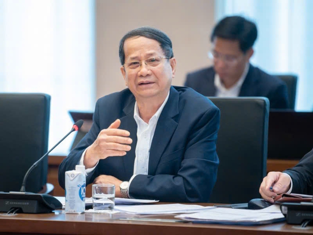 Tăng lương cơ sở 8% phải đồng thời l&agrave;m tốt kiểm so&aacute;t gi&aacute; cả, ổn định thị trường- Ảnh 2.