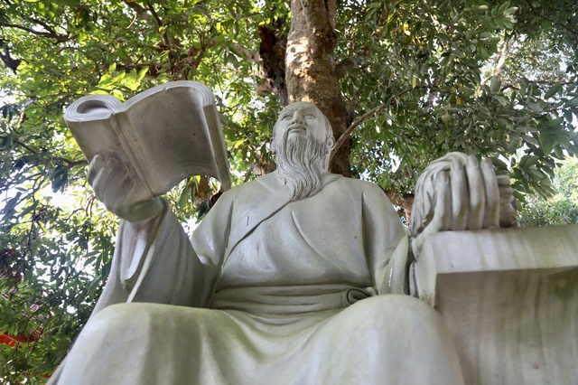 Chi&ecirc;m ngưỡng c&acirc;y vải cổ gần 300 năm &ldquo;lưu giữ&rdquo; cuộc đời đại danh y Hải thượng L&atilde;n &Ocirc;ng  - Ảnh 7.