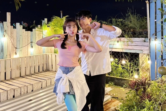 Cặp sao mới của màn ảnh Việt sau nghi vấn "phim giả tình thật" đã quyết định công khai?- Ảnh 2. Cặp sao mới của màn ảnh Việt sau nghi vấn "phim giả tình thật" đã quyết định công khai?- Ảnh 2.