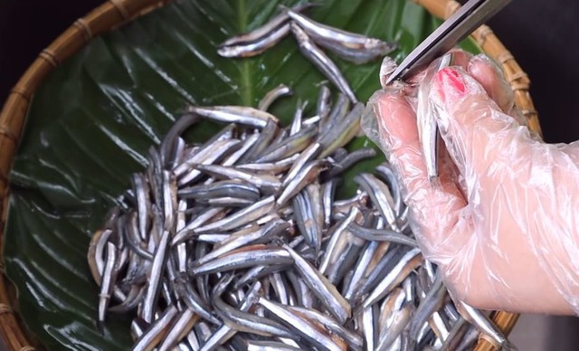 2 loại c&aacute; &iacute;t "ngậm" thủy ng&acirc;n nhất, đứng đầu bảng m&acirc;m cơm nh&agrave; n&agrave;o cũng c&oacute;- Ảnh 1.