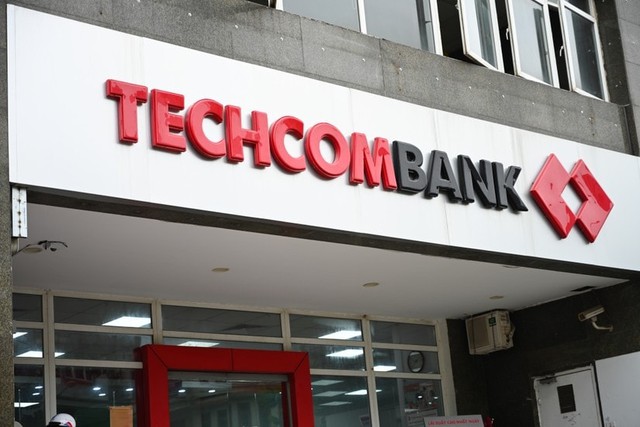 Techcombank l&ecirc;n kế hoạch mua lại h&agrave;ng ngh&igrave;n tỷ đồng tr&aacute;i phiếu trong th&aacute;ng 4/2026- Ảnh 1.