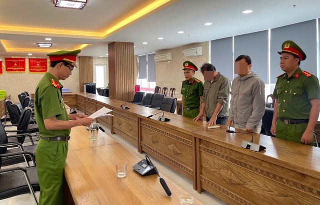 Khởi tố h&agrave;ng loạt chủ doanh nghiệp mua tr&aacute;i ph&eacute;p h&oacute;a đơn gi&aacute; trị gia tăng - Ảnh 1.