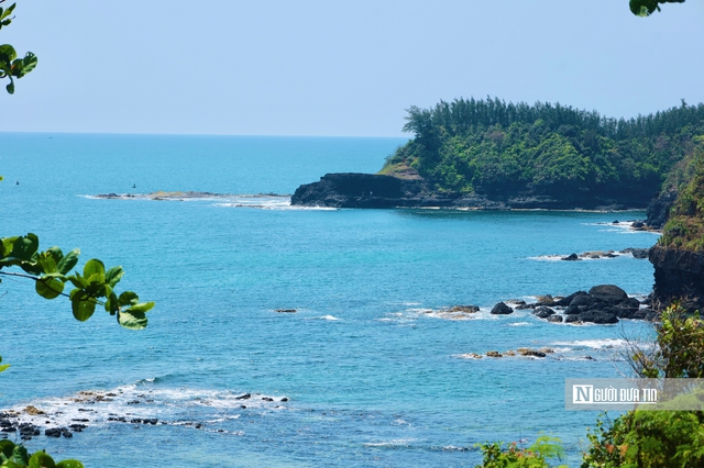 Ngọn hải đăng mang t&ecirc;n lạ b&ecirc;n bờ biển Quảng Ng&atilde;i h&uacute;t kh&aacute;ch check-in- Ảnh 6.