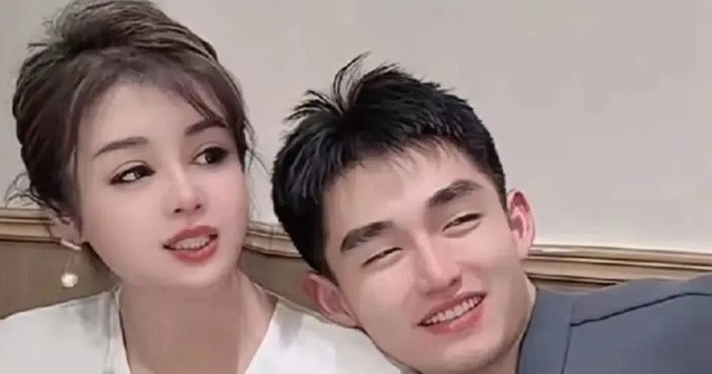 Nữ doanh nh&acirc;n U60 c&ocirc;ng khai y&ecirc;u bạn trai 26 tuổi, tặng chồng sắp cưới 191 tỷ đồng &ldquo;g&acirc;y b&atilde;o&rdquo; mạng  - Ảnh 1.