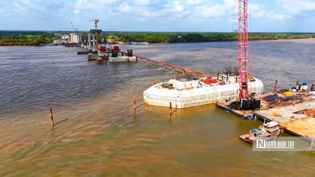 Đại công trình vượt sông Hậu trị giá gần 4.000 tỷ đồng dần lộ diện- Ảnh 8. Đại công trình vượt sông Hậu trị giá gần 4.000 tỷ đồng dần lộ diện- Ảnh 8.