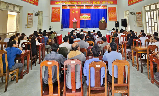 Hội Luật gia tỉnh Quảng Ngãi đẩy mạnh tuyên truyền Luật đất đai tới người dân - Ảnh 1.