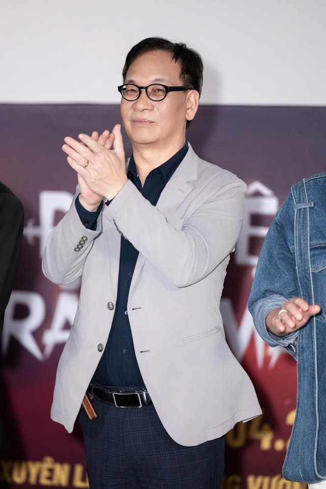 NSƯT Đức Khu&ecirc; t&aacute;i xuất m&agrave;n ảnh, cuộc sống k&iacute;n tiếng tuổi U60 - Ảnh 4.