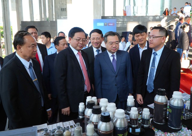 "Sếu đầu đ&agrave;n" hội tụ, Gia Lai đ&oacute;n d&ograve;ng vốn đầu tư hơn 33 tỷ USD - Ảnh 1.