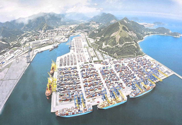 Siêu cảng Liên Chiểu khởi động giai đoạn mới, cú hích đưa Đà Nẵng ra biển lớn - Ảnh 3.