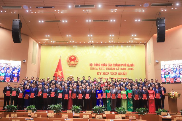 Khai mạc kỳ họp thứ nhất HĐND Tp.Hà Nội khóa XVII, đặt nền móng nhiệm kỳ mới- Ảnh 1. Khai mạc kỳ họp thứ nhất HĐND Tp.Hà Nội khóa XVII, đặt nền móng nhiệm kỳ mới- Ảnh 1.