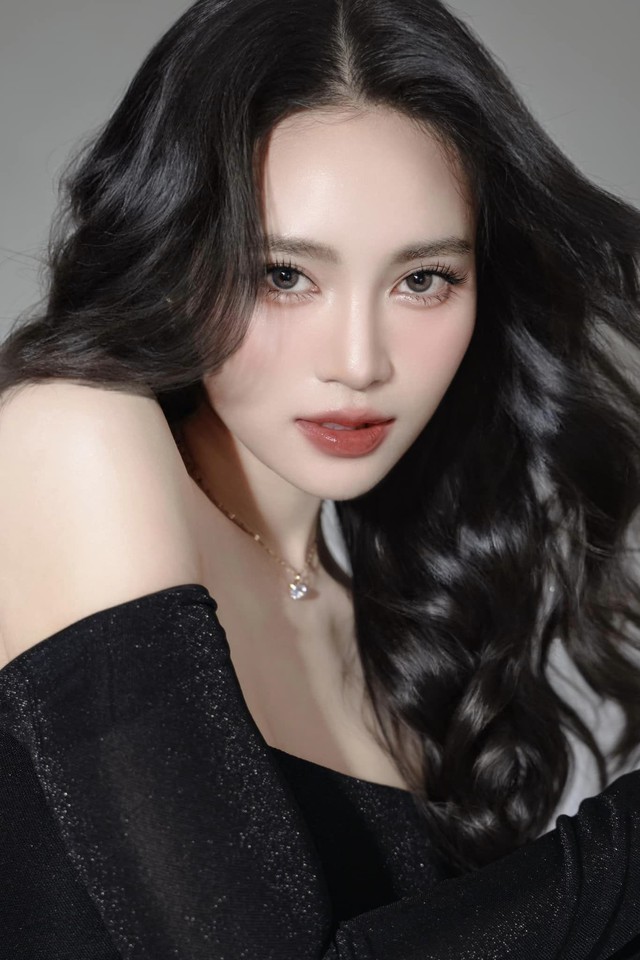 "Ngọc nữ màn ảnh" gây bất ngờ khi được chốt ngày lên xe hoa- Ảnh 2. "Ngọc nữ màn ảnh" gây bất ngờ khi được chốt ngày lên xe hoa- Ảnh 2.