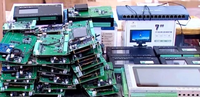 Khởi tố 74 người vụ chỉnh sửa dữ liệu của gần 160 trạm quan trắc m&ocirc;i trường- Ảnh 1.