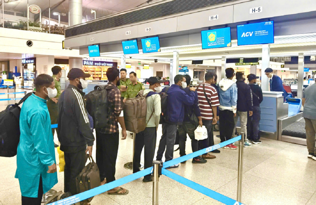 Quy định về xử phạt trục xuất đối với người nước ngoài vi phạm pháp luật Việt Nam- Ảnh 1. Quy định về xử phạt trục xuất đối với người nước ngoài vi phạm pháp luật Việt Nam- Ảnh 1.