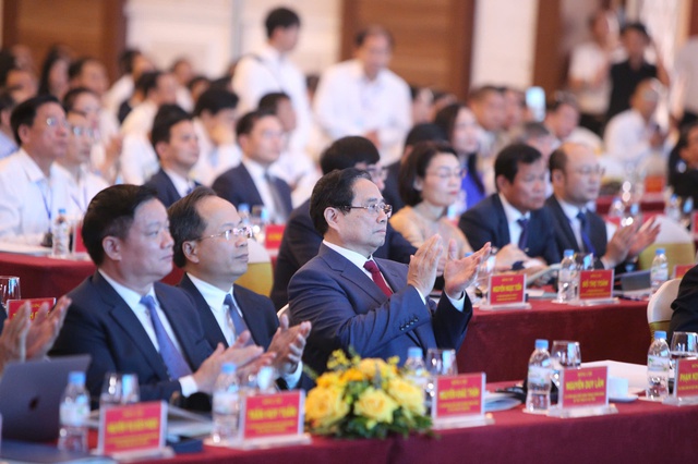 Thủ tướng Ch&iacute;nh phủ Phạm Minh Ch&iacute;nh: &ldquo;Sức mạnh từ nh&acirc;n d&acirc;n v&agrave; doanh nghiệp&rdquo;- Ảnh 1.