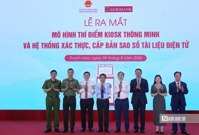 Ứng dụng c&ocirc;ng nghệ số - Kiosk th&ocirc;ng minh cấp bản sao điện tử cho người d&acirc;n- Ảnh 1.