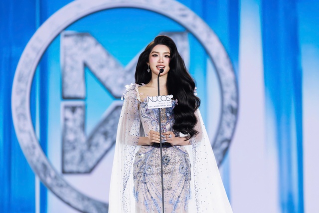 hình ảnh đời thường xinh đẹp, thân thiện của tân Hoa hậu Thế giới Việt Nam - Ảnh 10.