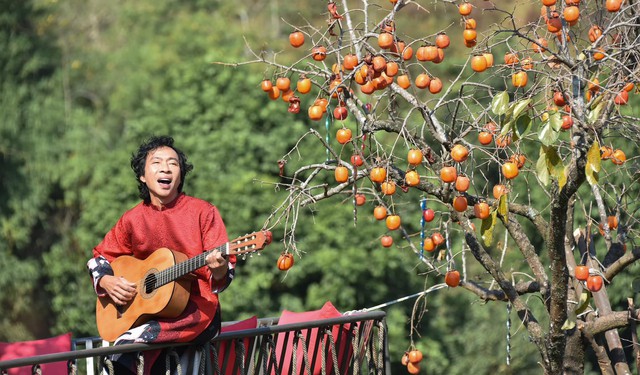 Cuộc sống "ẩn m&igrave;nh" b&igrave;nh y&ecirc;n tuổi xế chiều của "&ocirc;ng ho&agrave;ng nhạc đỏ" - Ảnh 8.