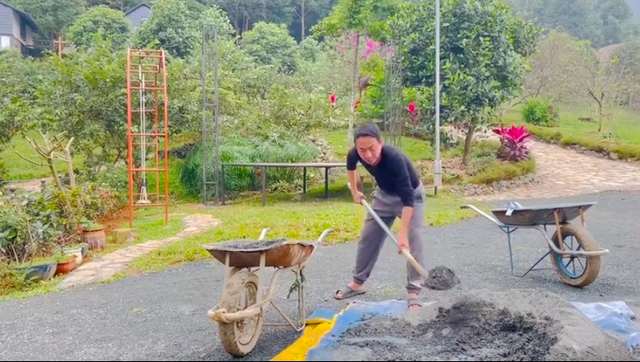 Cuộc sống "ẩn m&igrave;nh" b&igrave;nh y&ecirc;n tuổi xế chiều của "&ocirc;ng ho&agrave;ng nhạc đỏ" - Ảnh 2.