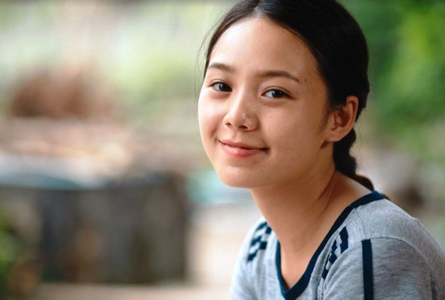 Top 10 "nữ thần mặt mộc" đẹp nhất Vbiz, kh&ocirc;ng son phấn vẫn khiến vạn người m&ecirc; - Ảnh 20.