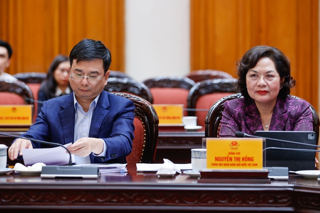 Ứng ph&oacute; xung đột Trung Đ&ocirc;ng, Thủ tướng y&ecirc;u cầu nắm chắc t&igrave;nh h&igrave;nh, kh&ocirc;ng chủ quan - Ảnh 2.