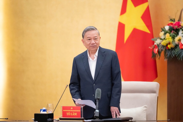 Tổng B&iacute; thư T&ocirc; L&acirc;m chủ tr&igrave; c&ocirc;ng bố quyết định kiểm tra, gi&aacute;m s&aacute;t với Ban Thường vụ Đảng ủy Quốc hội- Ảnh 1.