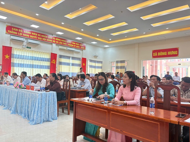 B&agrave; Nguyễn Quỳnh Li&ecirc;n: Sẽ đưa kiến nghị về an ninh mạng, an sinh x&atilde; hội của cử tri đến nghị trường- Ảnh 1.