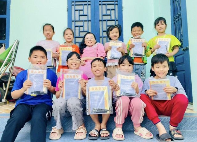 H&agrave;nh tr&igrave;nh gieo mầm tri thức của b&ocirc;ng hồng thuỷ tinh- Ảnh 2.