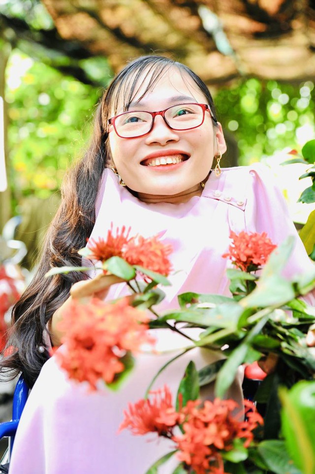 H&agrave;nh tr&igrave;nh gieo mầm tri thức của b&ocirc;ng hồng thuỷ tinh- Ảnh 1.