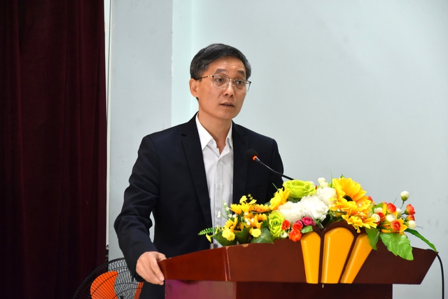 &Ocirc;ng Nguyễn Kh&aacute;nh Ngọc: Cử tri quan t&acirc;m ph&aacute;p luật cho thấy nhận thức, tr&aacute;ch nhiệm với Đất nước ng&agrave;y c&agrave;ng cao- Ảnh 1.