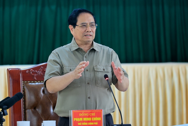 Thủ tướng: Ph&aacute;t triển kinh tế h&agrave;ng kh&ocirc;ng, khu thương mại tự do thế hệ mới tại s&acirc;n bay Gia B&igrave;nh- Ảnh 3.