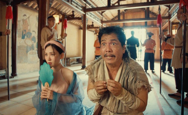 Nam diễn vi&ecirc;n Mưa đỏ t&aacute;i xuất với điện ảnh với diện mạo lạ lẫm, ho&aacute; th&acirc;n giang hồ hảo h&aacute;n - Ảnh 5.