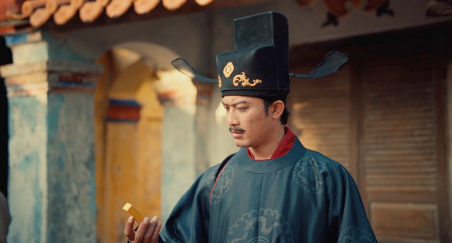 Nam diễn vi&ecirc;n Mưa đỏ t&aacute;i xuất với điện ảnh với diện mạo lạ lẫm, ho&aacute; th&acirc;n giang hồ hảo h&aacute;n - Ảnh 3.