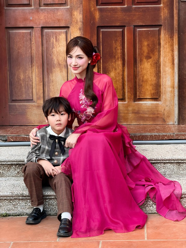 Ngày Hòa Minzy chính thức làm cô dâu? - Ảnh 4.