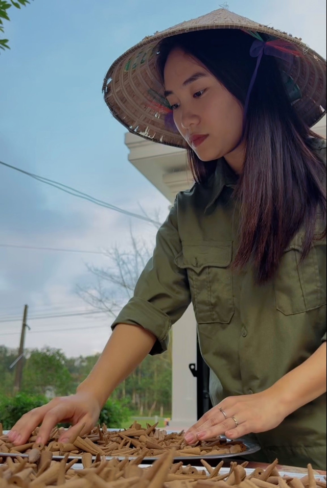 Cô gái trẻ từ bỏ phố thị xa hoa, trở về quê khởi nghiệp với nghề truyền thống- Ảnh 3. Cô gái trẻ từ bỏ phố thị xa hoa, trở về quê khởi nghiệp với nghề truyền thống- Ảnh 3.