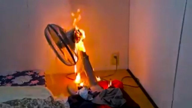Cảnh b&aacute;o nguy cơ ch&aacute;y, nổ từ việc sử dụng quạt điện khi kh&ocirc;ng c&oacute; người gi&aacute;m s&aacute;t- Ảnh 1.