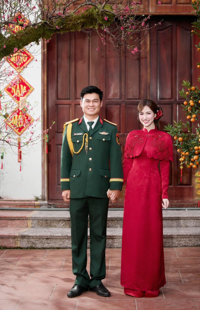 Ngày Hòa Minzy chính thức làm cô dâu? - Ảnh 1.