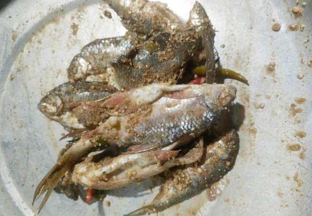 Ăn m&oacute;n c&aacute; chế biến theo c&aacute;ch "lạ đời" 3 ch&aacute;u b&eacute; nguy kịch, b&aacute;c sĩ chỉ ra c&oacute; ngon đến mấy cũng đừng ăn - Ảnh 1.