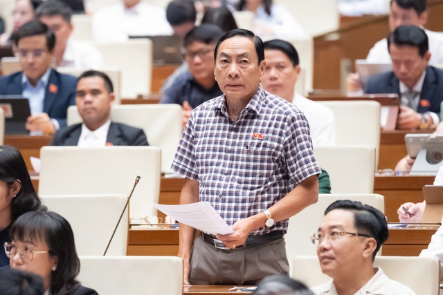 ĐBQH: Cần quy định r&otilde; tr&aacute;ch nhiệm quản l&yacute; tiền c&ocirc;ng đức- Ảnh 1.