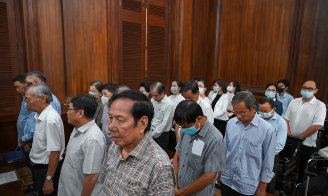 Vụ "sang tay" đất vàng 39-39B bến Vân Đồn: Cựu CEO Quốc Cường Gia Lai nói lời sau cùng- Ảnh 1. Vụ "sang tay" đất vàng 39-39B bến Vân Đồn: Cựu CEO Quốc Cường Gia Lai nói lời sau cùng- Ảnh 1.