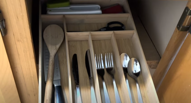 Cô gái Mỹ sống “không giường, không đồ đạc”: Tối giản cực đoan để tiết kiệm nghìn USD mỗi tháng - Ảnh 7.