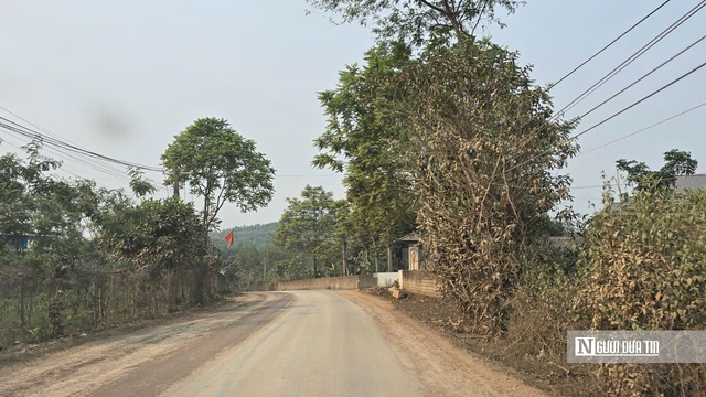 Tai nạn thương tâm, CSGT vào cuộc xử lý dàn xe Howo gây ám ảnh với người dân- Ảnh 8. Tai nạn thương tâm, CSGT vào cuộc xử lý dàn xe Howo gây ám ảnh với người dân- Ảnh 8.