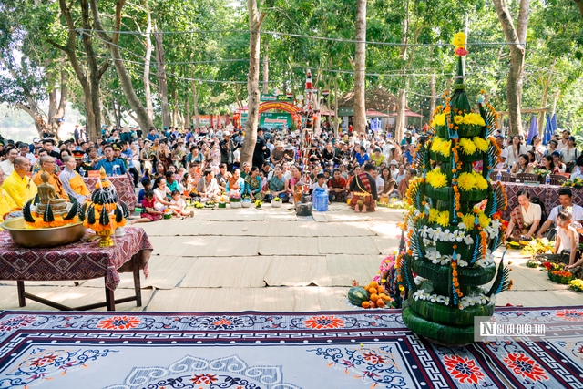 Vui Tết Bunpimay ở Bu&ocirc;n Đ&ocirc;n, gắn kết văn ho&aacute; nơi v&ugrave;ng bi&ecirc;n Việt Nam &ndash; L&agrave;o- Ảnh 1.