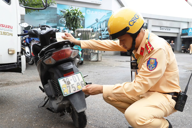 Đề xuất sửa đổi Nghị định 168: Phạt đến 6 triệu đồng với h&agrave;nh vi che biển số - Ảnh 1.