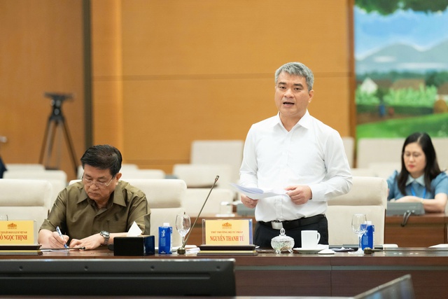 Đề xuất thực hiện th&iacute; điểm chế định luật sư c&ocirc;ng trong 2 năm- Ảnh 1.