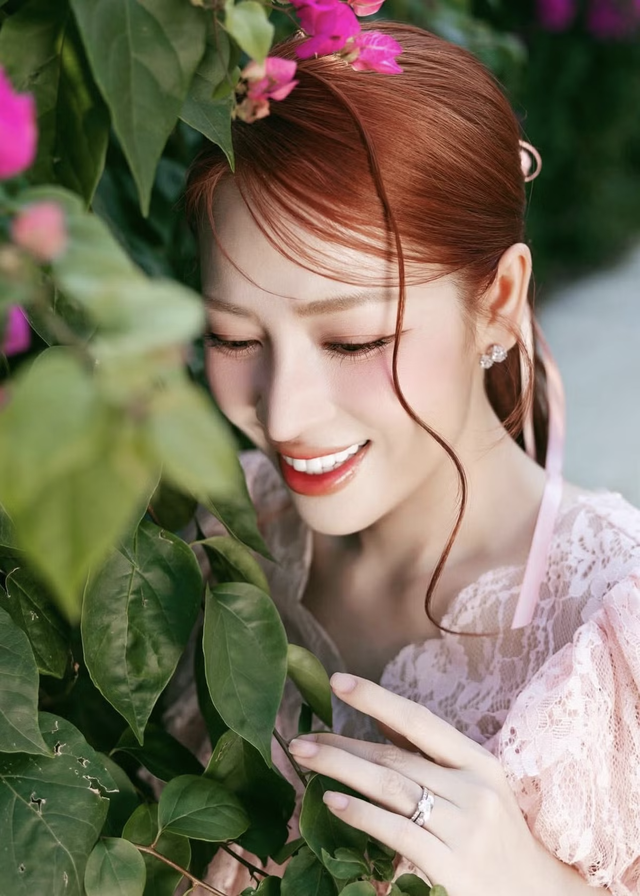 Diễn vi&ecirc;n Puka khoe nhan sắc "g&aacute;i một con"- Ảnh 1.